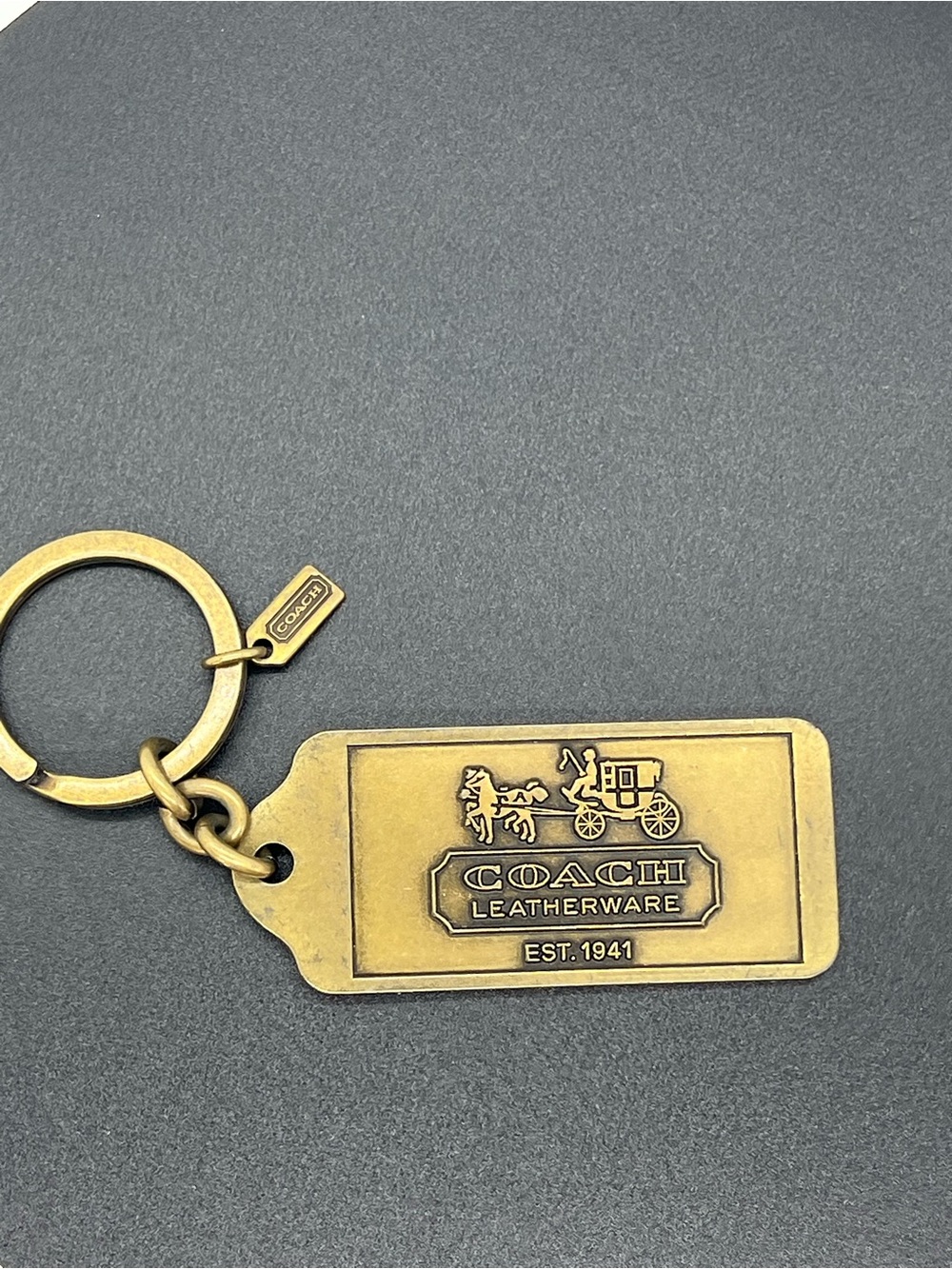 VINTAGE Rare Coach Oversized Solid Brass Horse & Carriage Lozenge Key Fob Charm